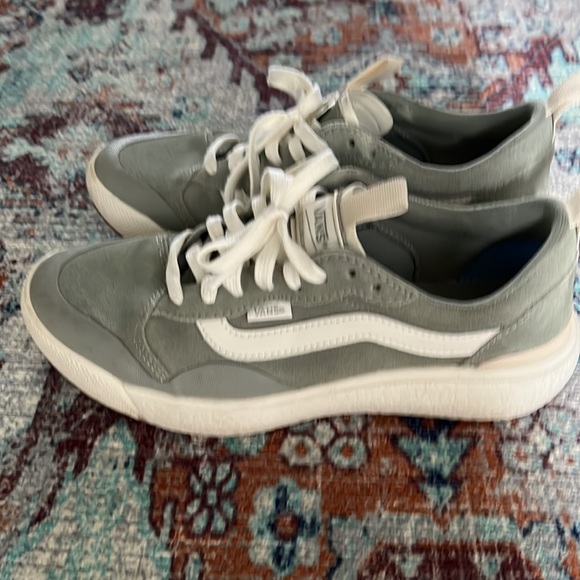 Vans ultra range - Picture 2 of 5